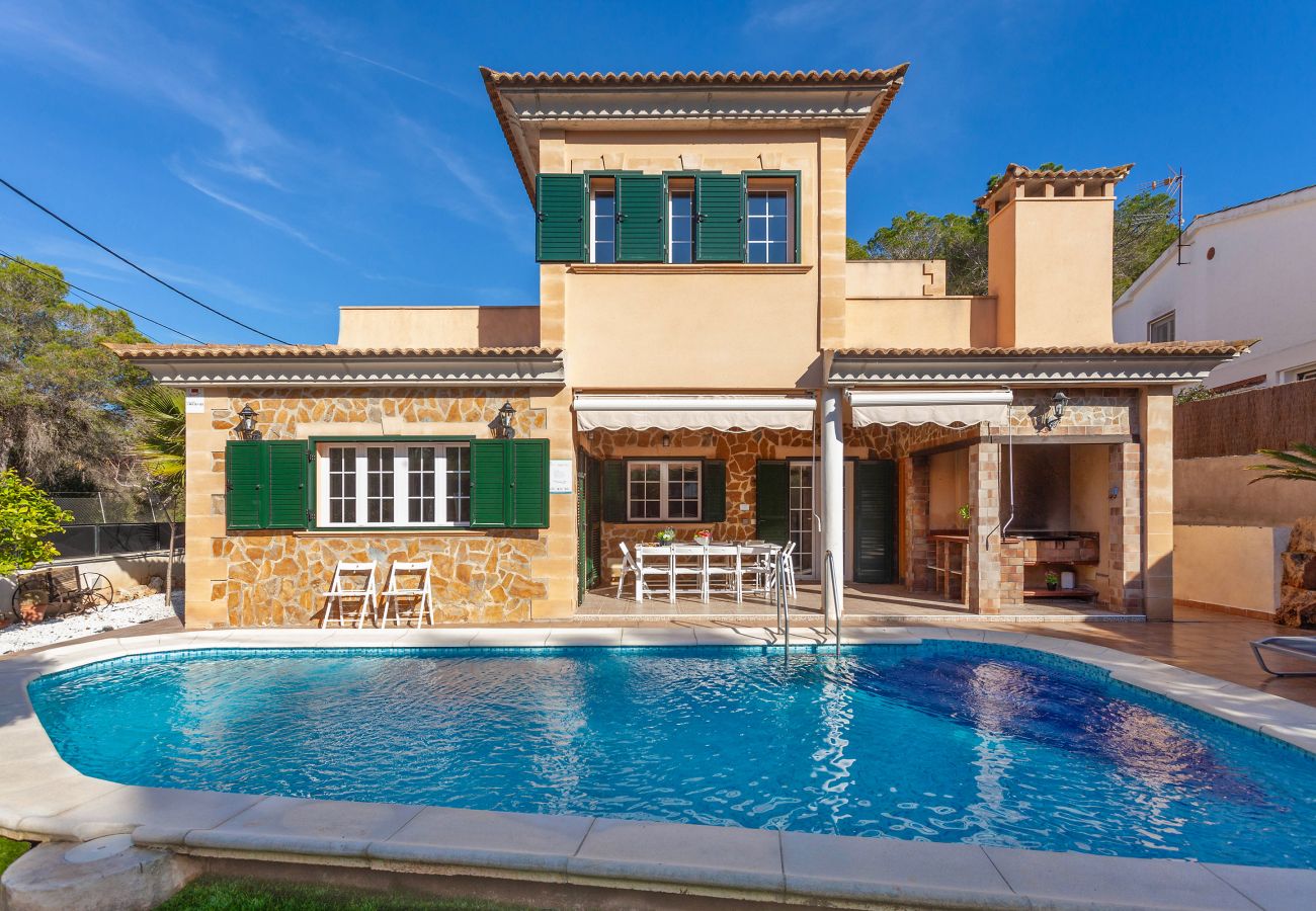 Villa in Arenal - Villa Trobadors