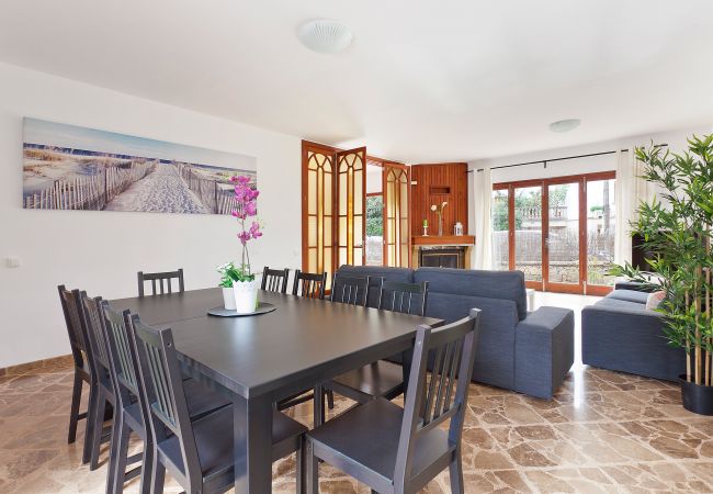 Villa in Arenal - Villa Ribera de Son Veri Villa in Arenal - Villa Ribera de Son Veri