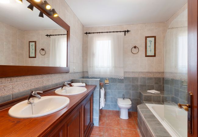 Villa in Cala Blava - Can Minu Villa in Cala Blava - Can Minu