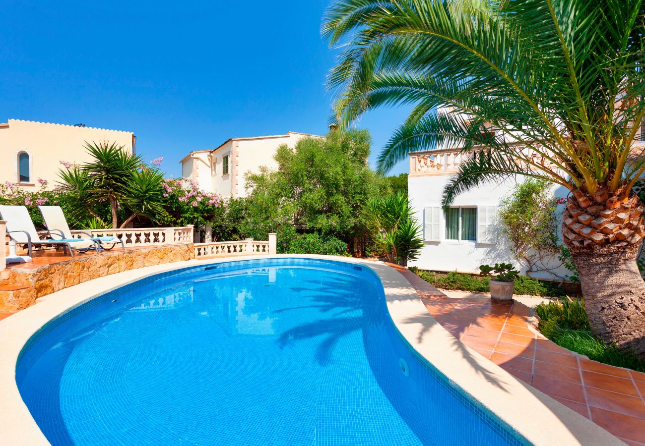 Villa in Cala Blava - Can Minu Villa in Cala Blava - Can Minu